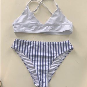 Bikini Set with adjustable straps